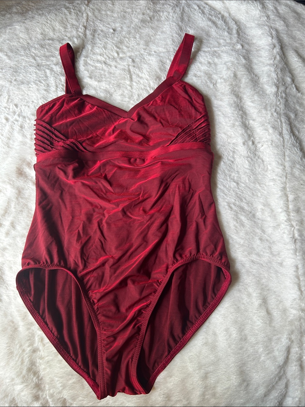 Mirella Deep Red Girls' Leo